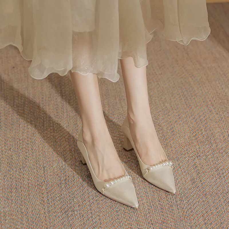 Xingdiman Chunky Heel High Heels 6cm Women's Apricot-2