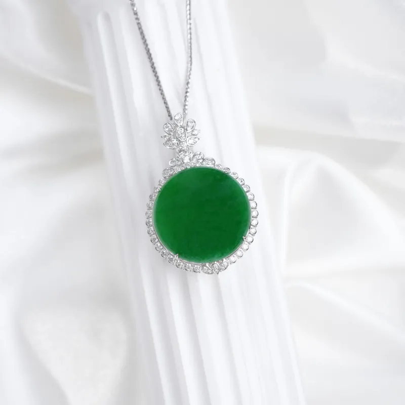 Clear Snow Ice Glutinous Jadeite Necklaces Unisex-5