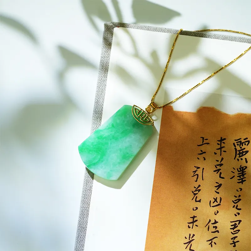 Clear Snow Glutinous Jade Necklaces Unisex-1