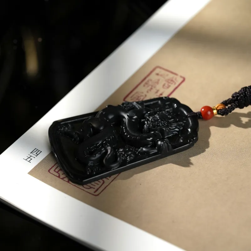 Clear Snow Glutinous Jade Necklaces Unisex-4