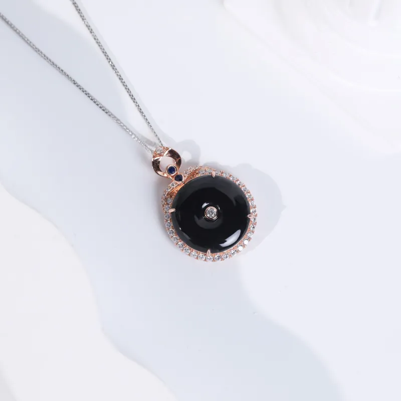 Clear Snow Glutinous Jade Necklaces Unisex-2