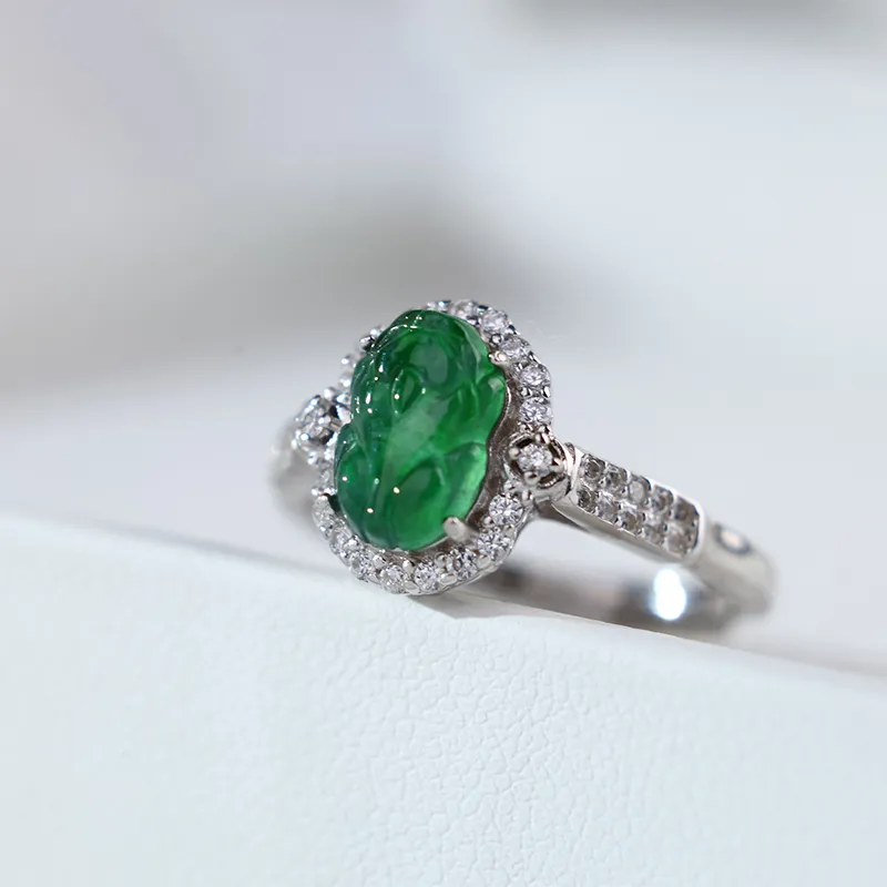 Clear Snow Ice Glutinous Jadeite Auspicious Animal Ring Women's-2