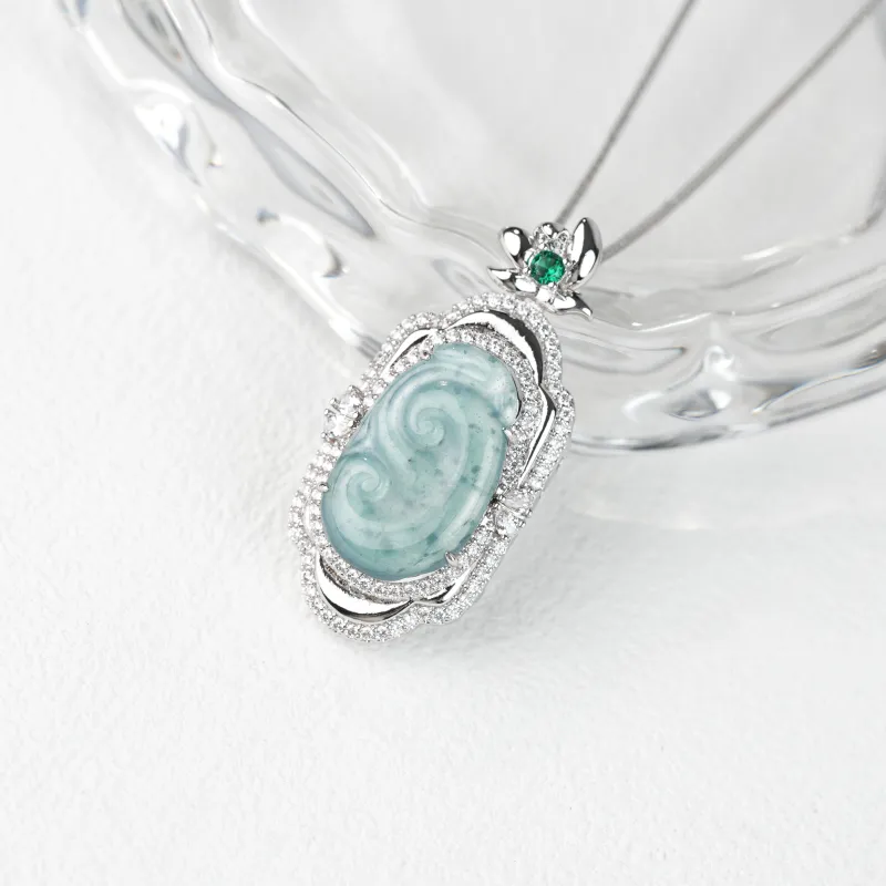 Clear Snow Ice Glutinous Necklaces Unisex-3