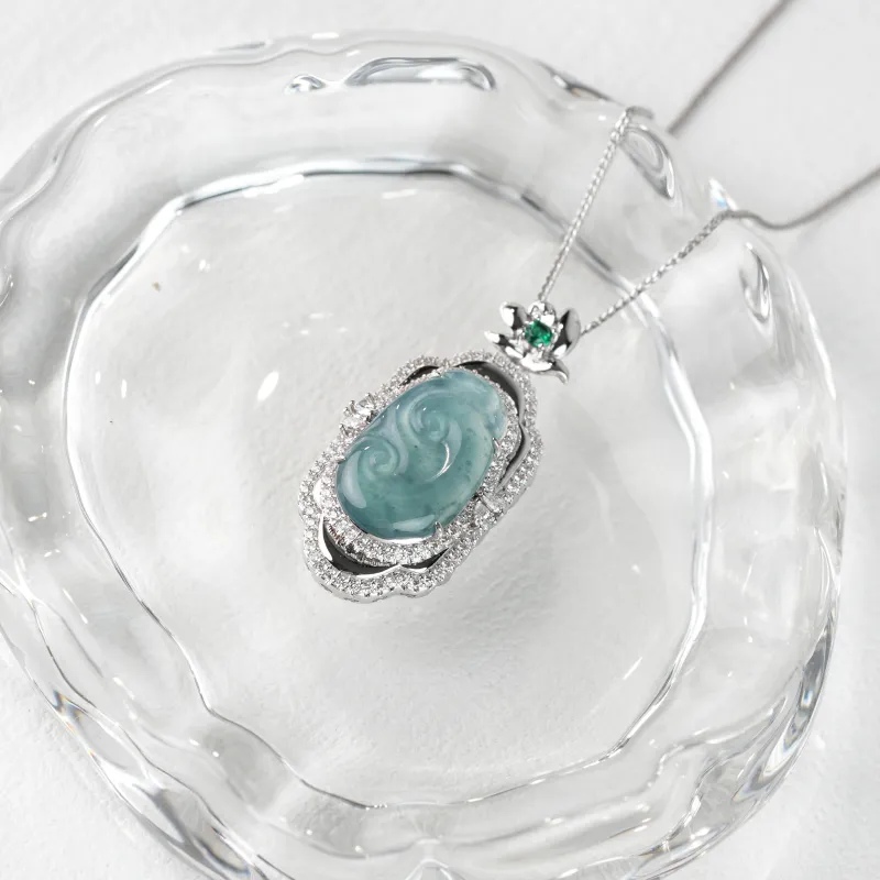 Clear Snow Ice Glutinous Necklaces Unisex-6