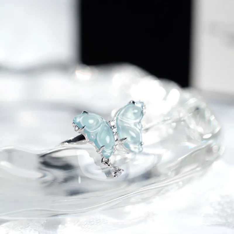 Clear Snow Ice Glutinous Jadeite Necklaces Unisex-9