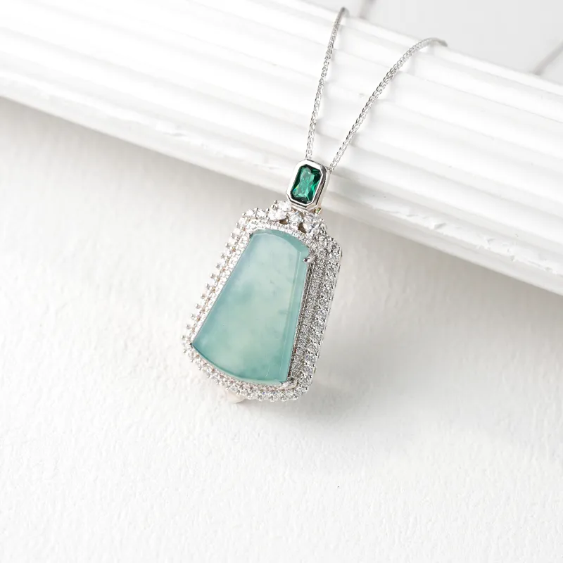 Clear Snow Ice Glutinous Jadeite Necklaces Unisex-2