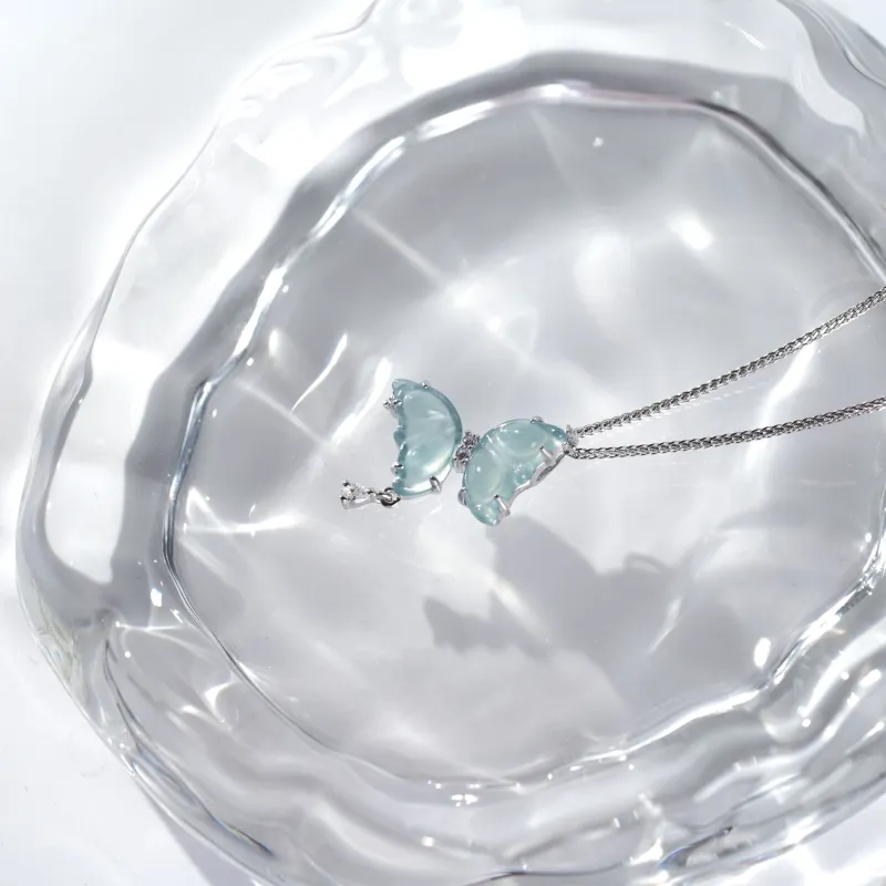 Clear Snow Ice Glutinous Jadeite Necklaces Unisex-3