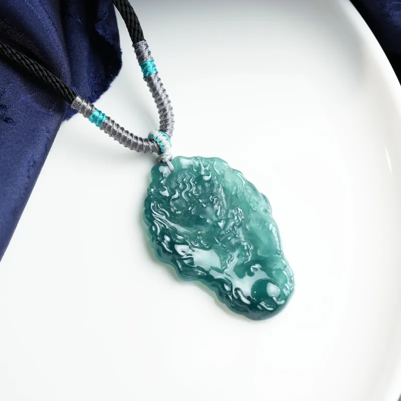 Clear Snow Ice Glutinous Necklaces Unisex-1