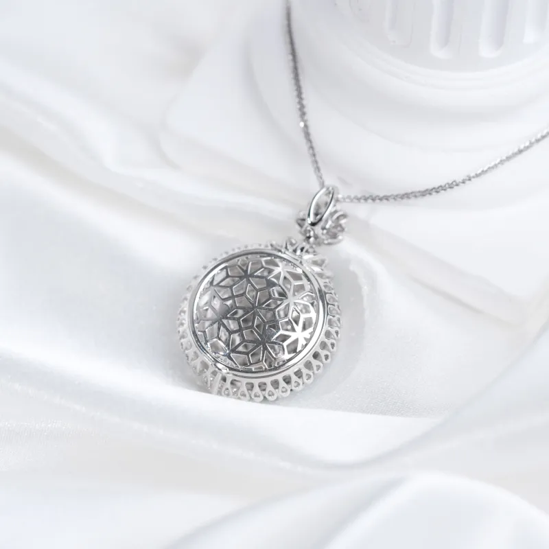 Clear Snow Ice Glutinous Jadeite Necklaces Unisex-7