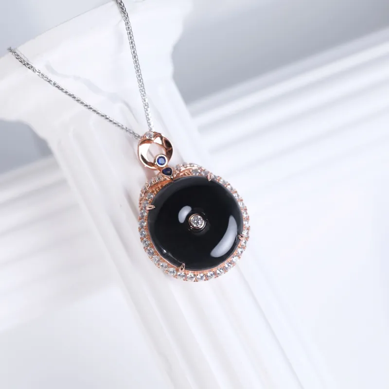Clear Snow Glutinous Jade Necklaces Unisex-7