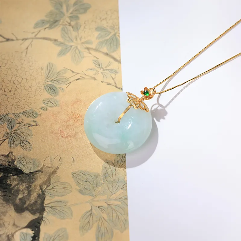 Clear Snow Glutinous Jade Necklaces Unisex-6