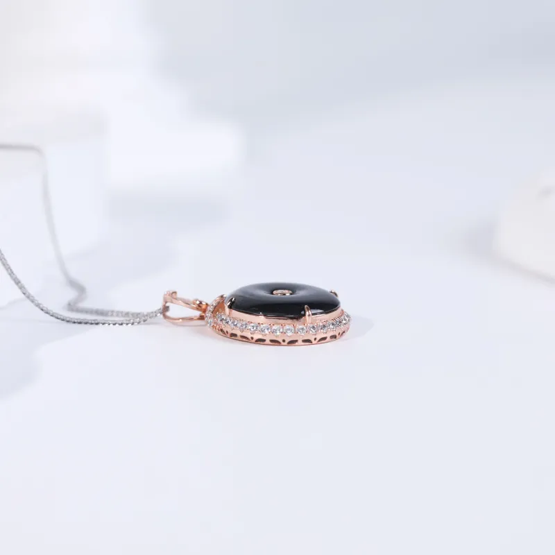 Clear Snow Glutinous Jade Necklaces Unisex-3