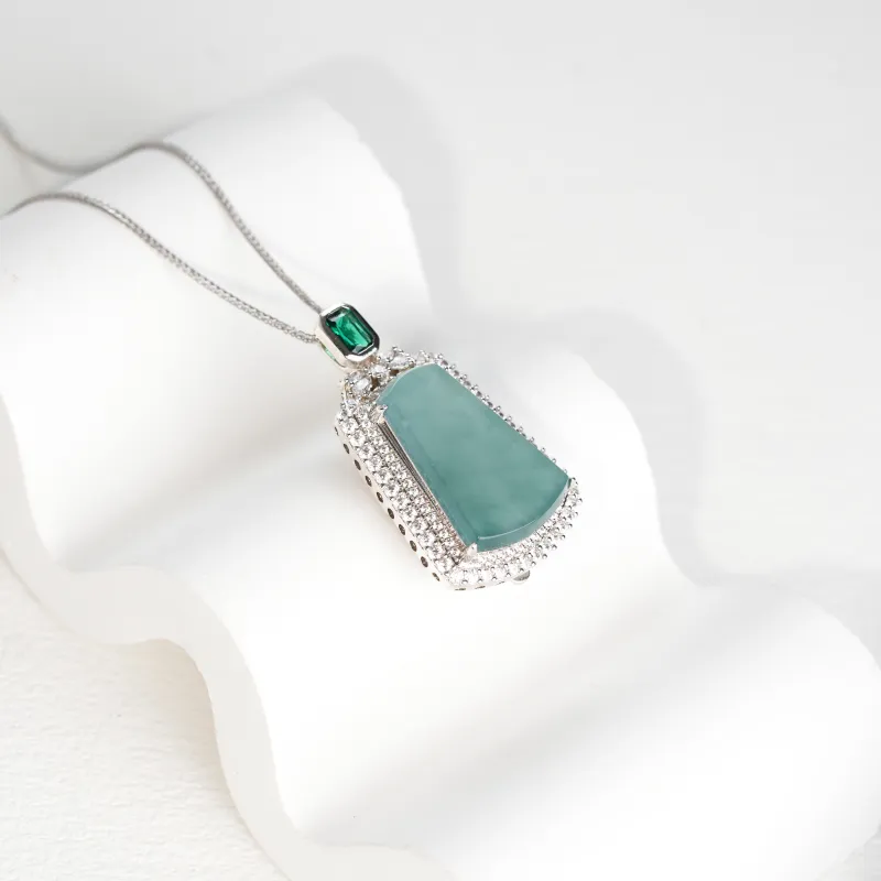 Clear Snow Ice Glutinous Jadeite Necklaces Unisex-7