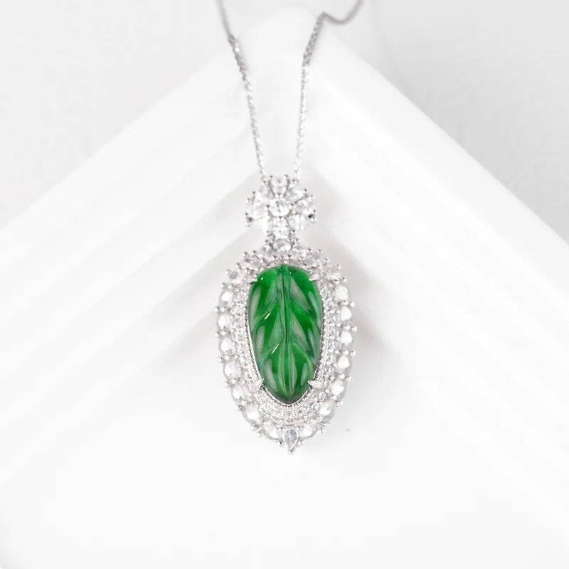 Clear Snow Ice Glutinous Jadeite Necklaces Unisex-6