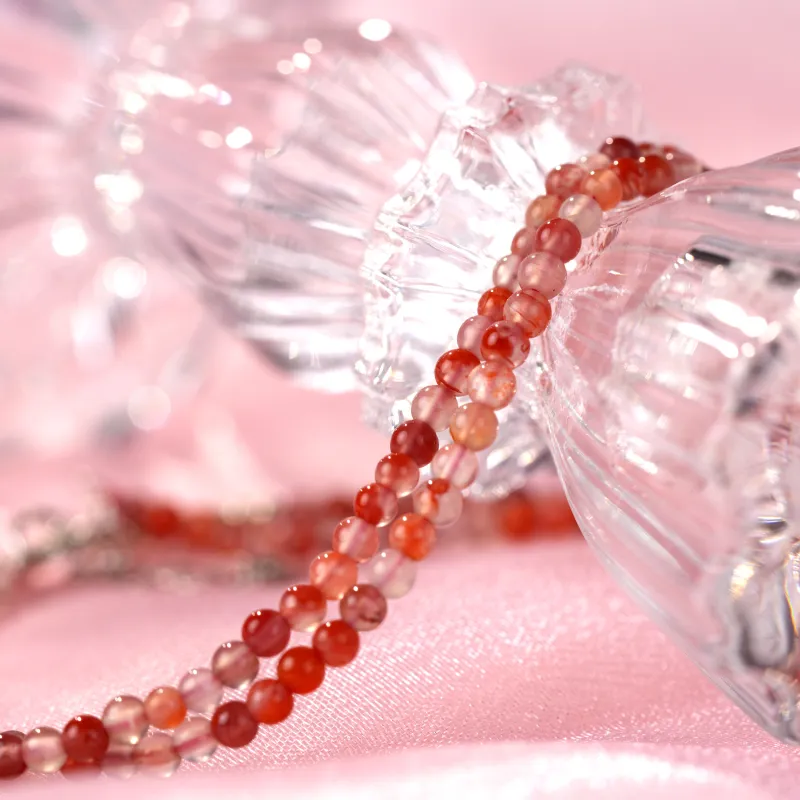 Clear Snow Southern Red Agate Necklaces Unisex-4