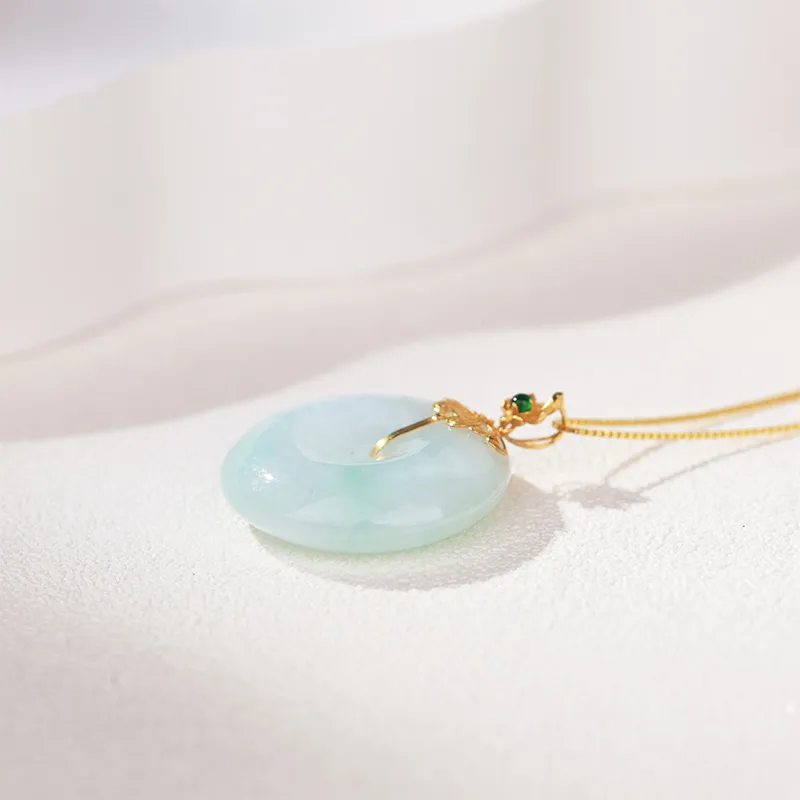 Clear Snow Glutinous Jade Necklaces Unisex-5