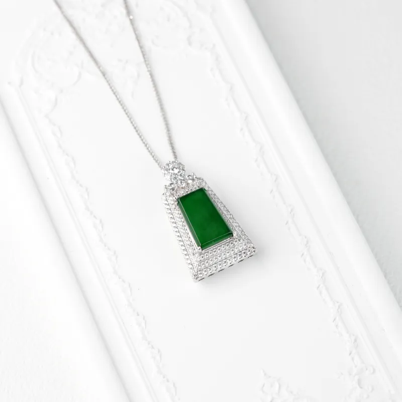Clear Snow Ice Glutinous Jadeite Necklaces Unisex-1