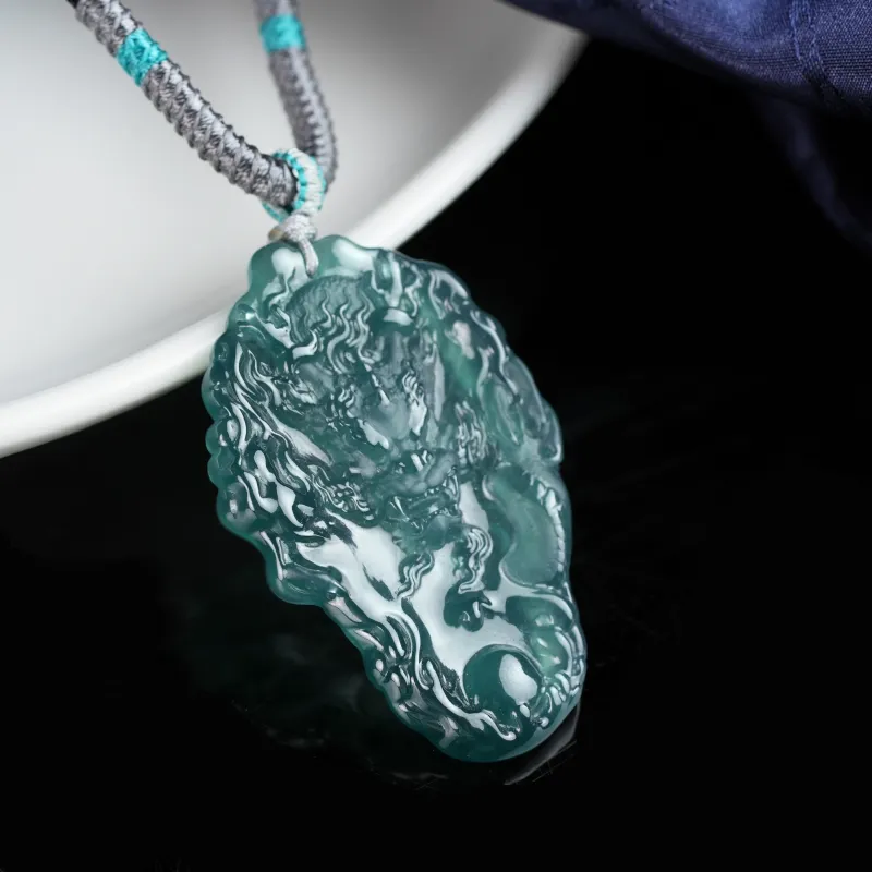 Clear Snow Ice Glutinous Necklaces Unisex-3