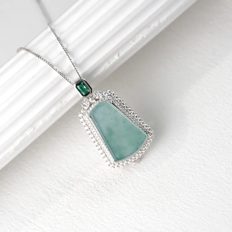 Clear Snow Ice Glutinous Jadeite Necklaces Unisex-3