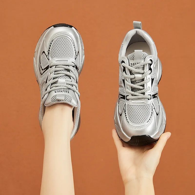 Bull Charm Low-Top Chunky Sneakers Women's-2