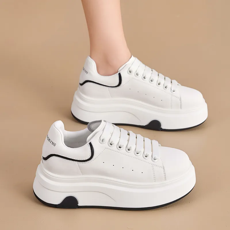 Bull Charm Low-Top Skateboard Shoes Women's-4