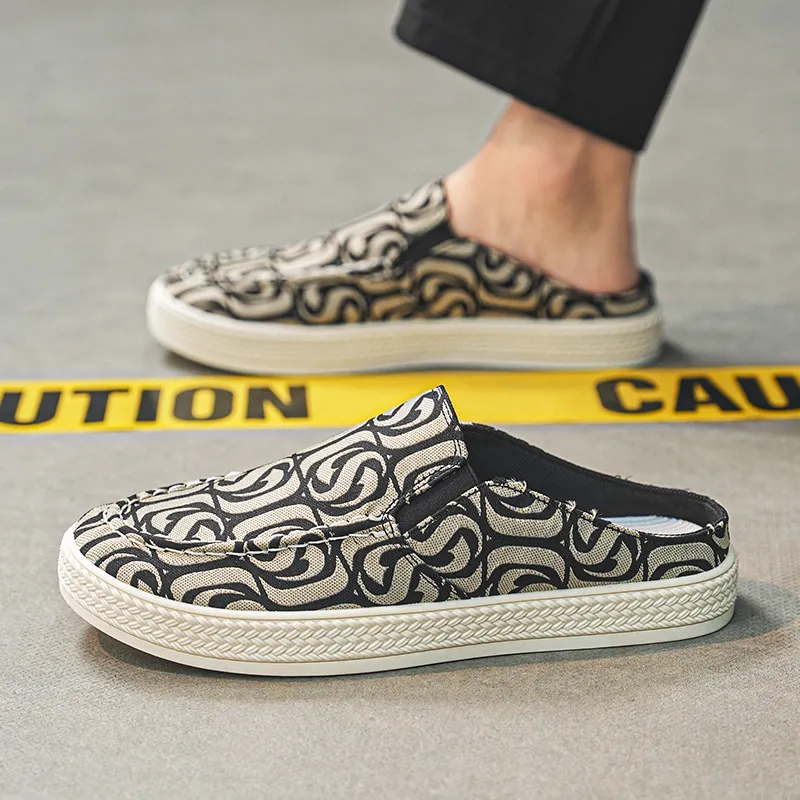 Bull Charm Slip Resistant Wrap toe Slippers Men's-1
