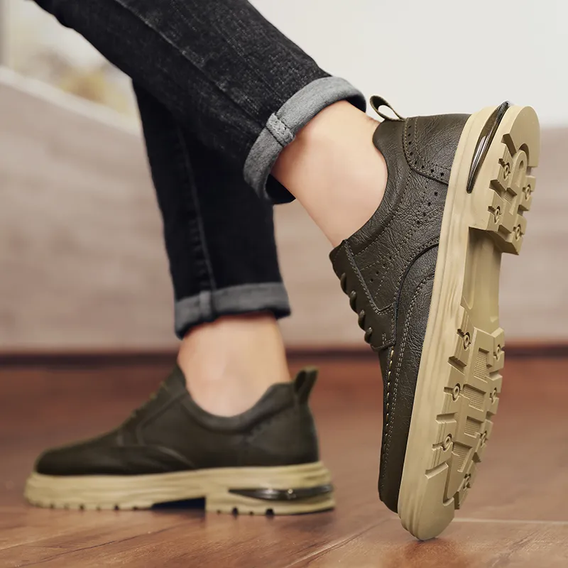 Bull charm Casual Shoes Men Low Top Black/Khaki-3