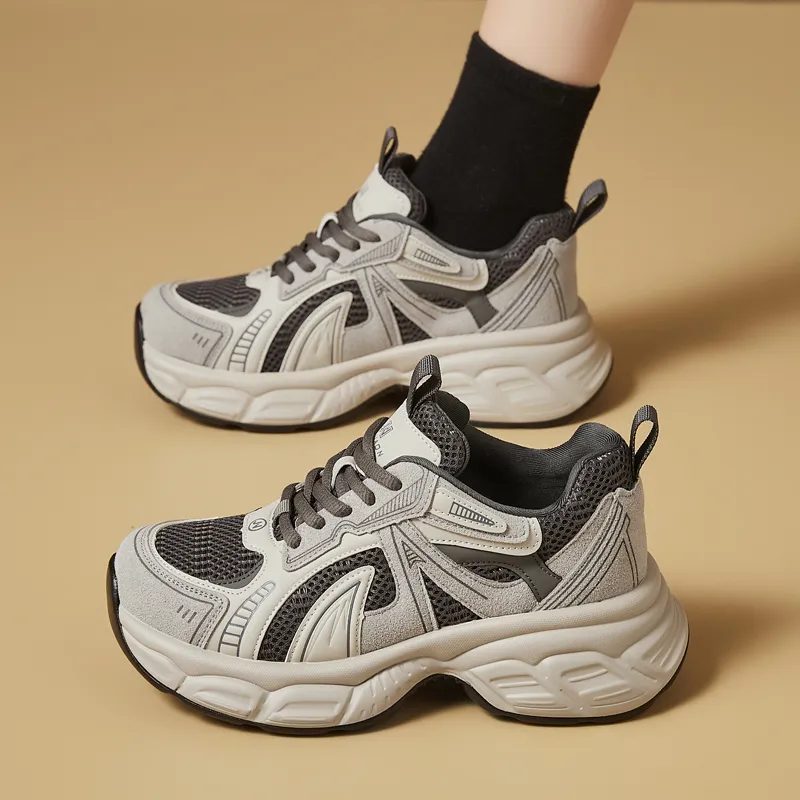 Bull Charm Abrasion Resistant Low Top Chunky Sneakers Women's-1