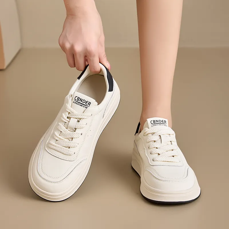 Bull Charm Low-Top Skateboard Shoes Women's-3