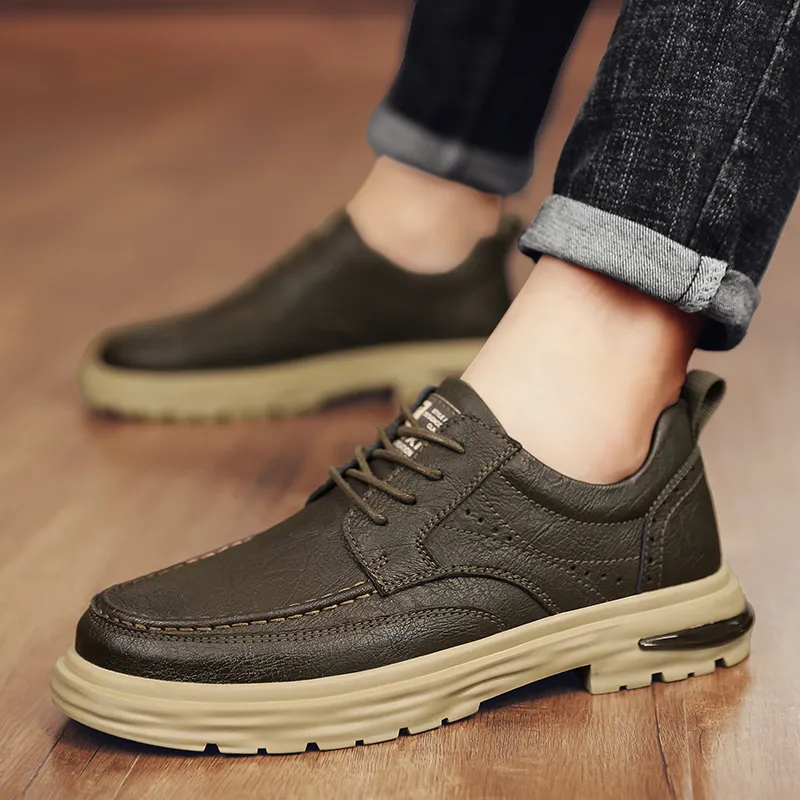 Bull charm Casual Shoes Men Low Top Black/Khaki-1