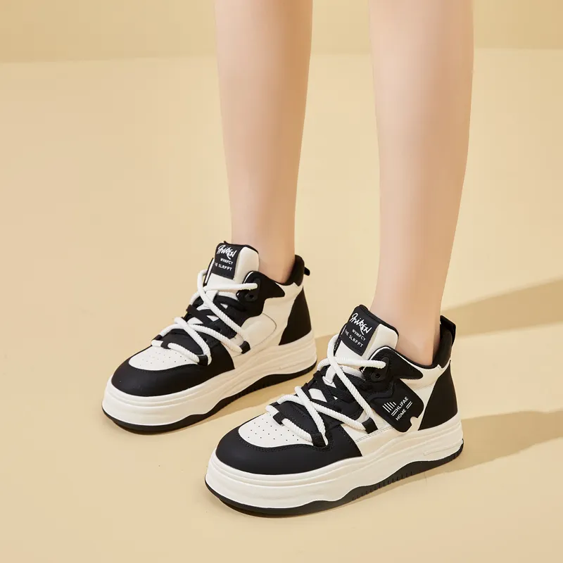 Bull Charm Skateboard Shoes Women's-1