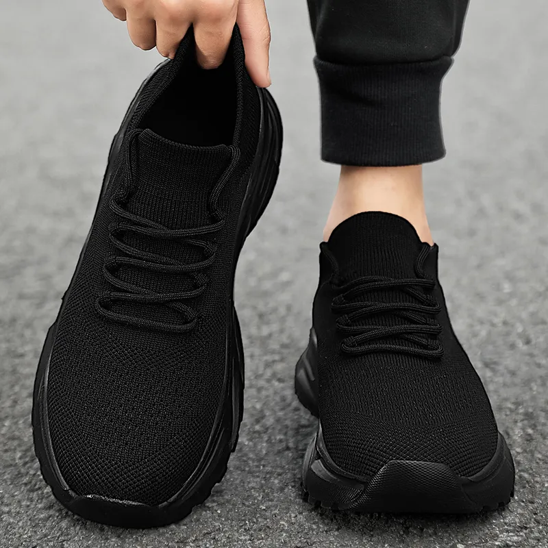 Bull Charm Low Top Casual Shoes Men's-1