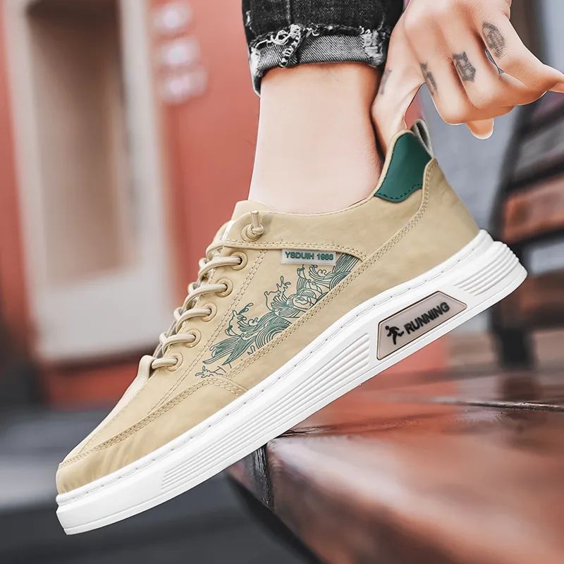 Bull Charm Low-Top Skateboard Shoes Men's-10