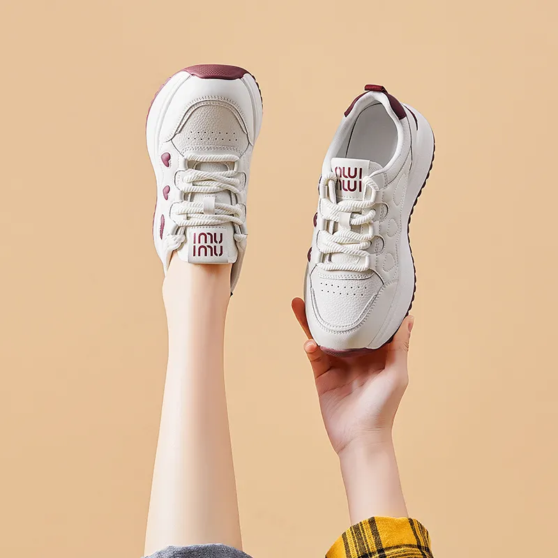Bull Charm Abrasion Resistant Low Top Casual Shoes Women's-1