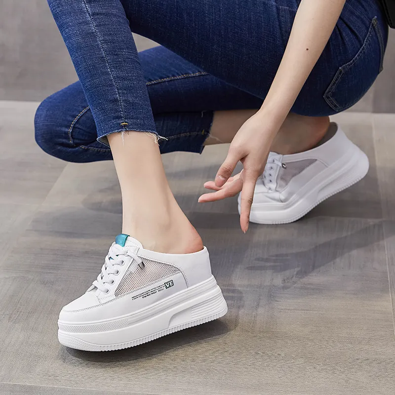 Bull Charm Slip Resistant Wrap toe Slippers Women's-11