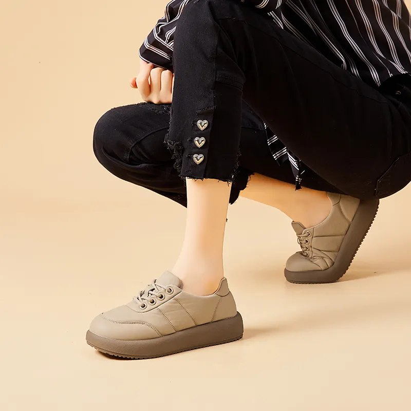 Bull Charm Low-Top Casual Shoes Women's-2