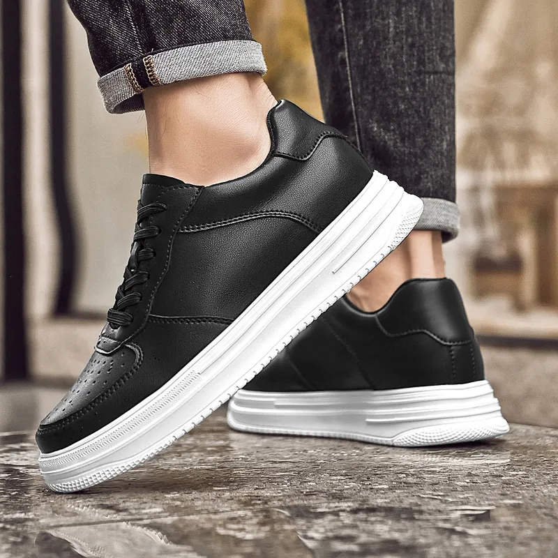 Bull Charm Durable Breathable Low Top Skateboard Shoes Men's-1