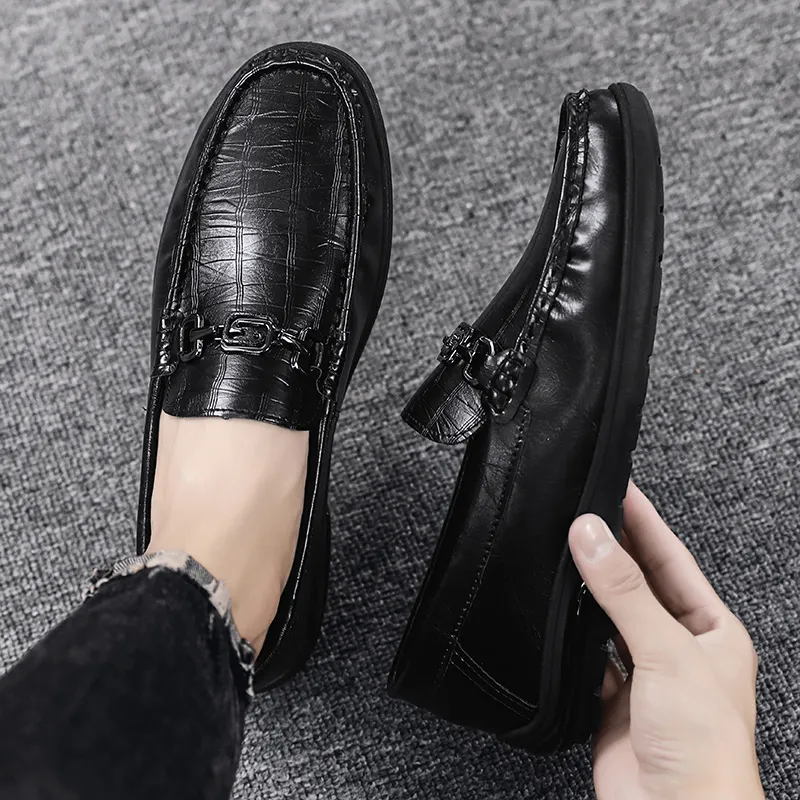 Bull charm Loafers Men-2