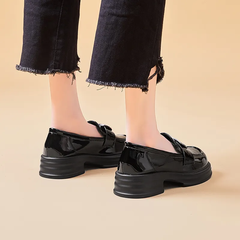 Bull Charm Loafers 4cm Women's Black-2