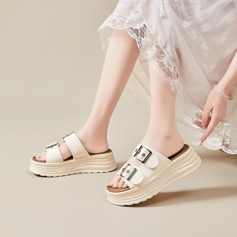 Bull Charm Rubber Sole Slide Slippers Women's-8
