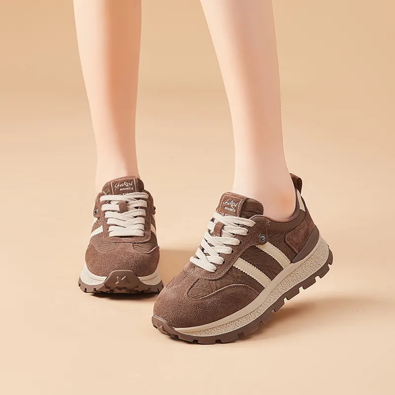 Bull Charm Low-Top Casual Shoes Women's-9