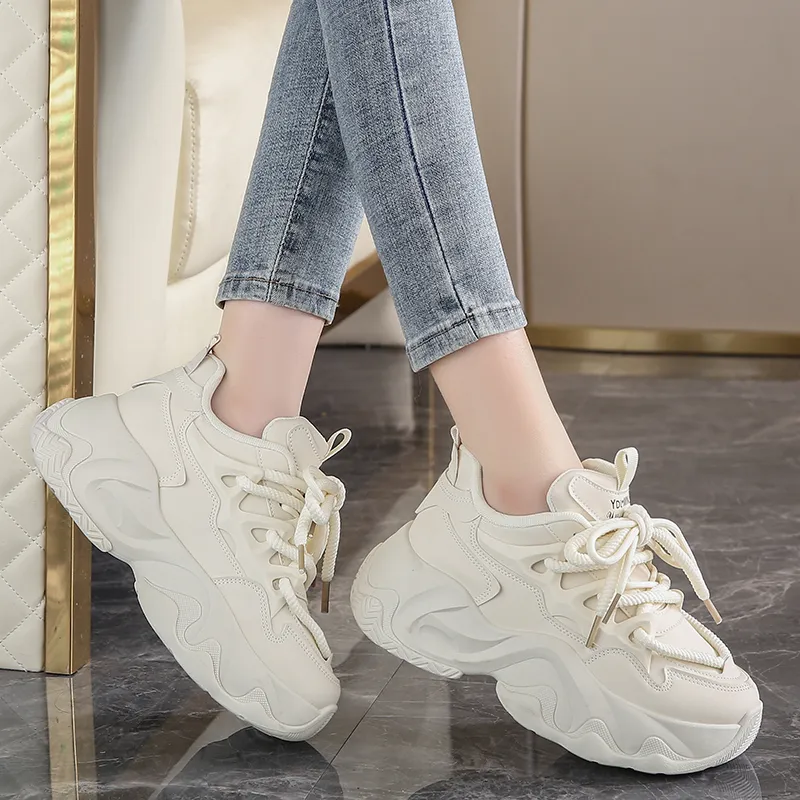 Bull Charm Durable Breathable Low-Top Chunky Sneakers Women's-7