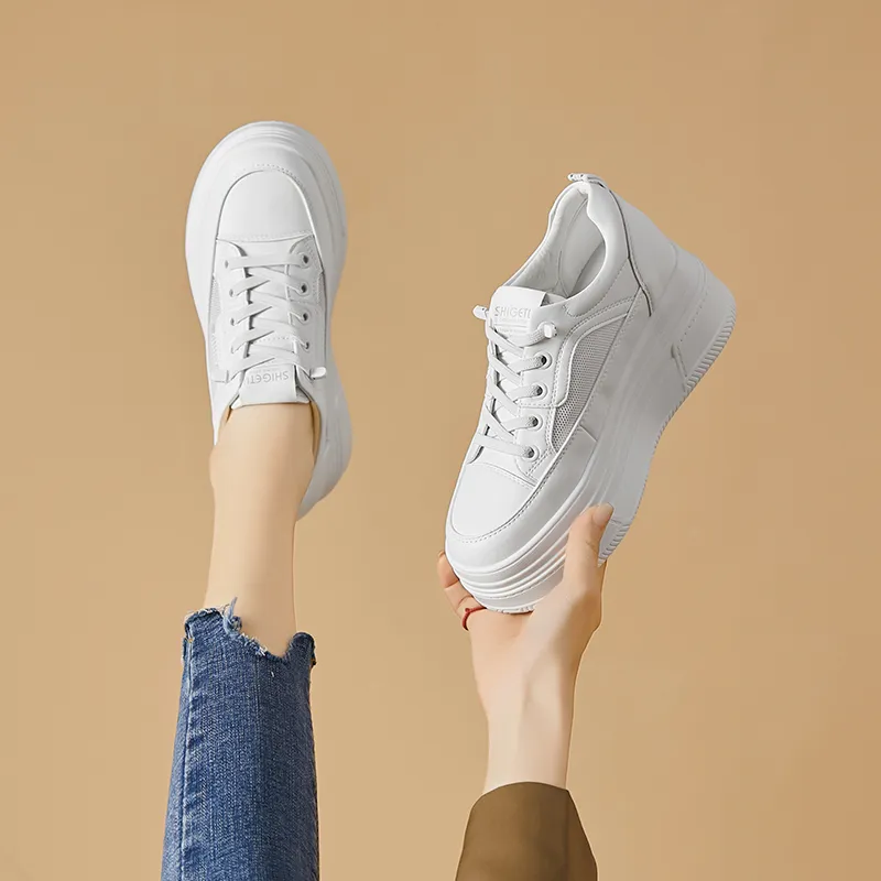 Bull Charm Breathable Low-Top Skateboard Shoes Women's-2