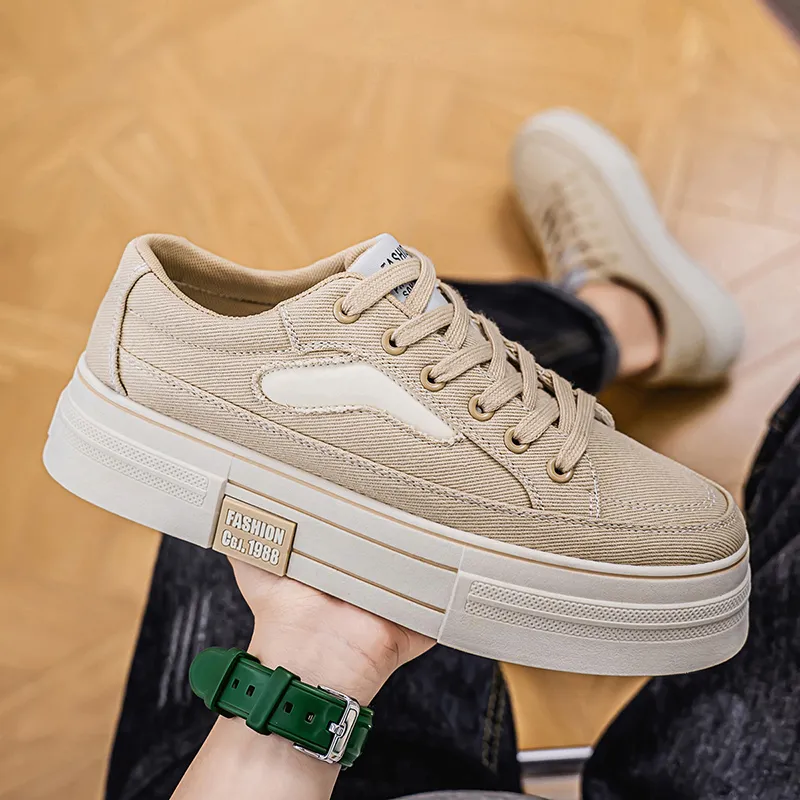 Bull Charm Abrasion-Resistant Low-Top Skateboard Shoes Men's-1