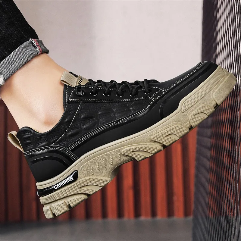 Bull Charm Abrasion-Resistant Low-Top Chunky Sneakers Men's-16