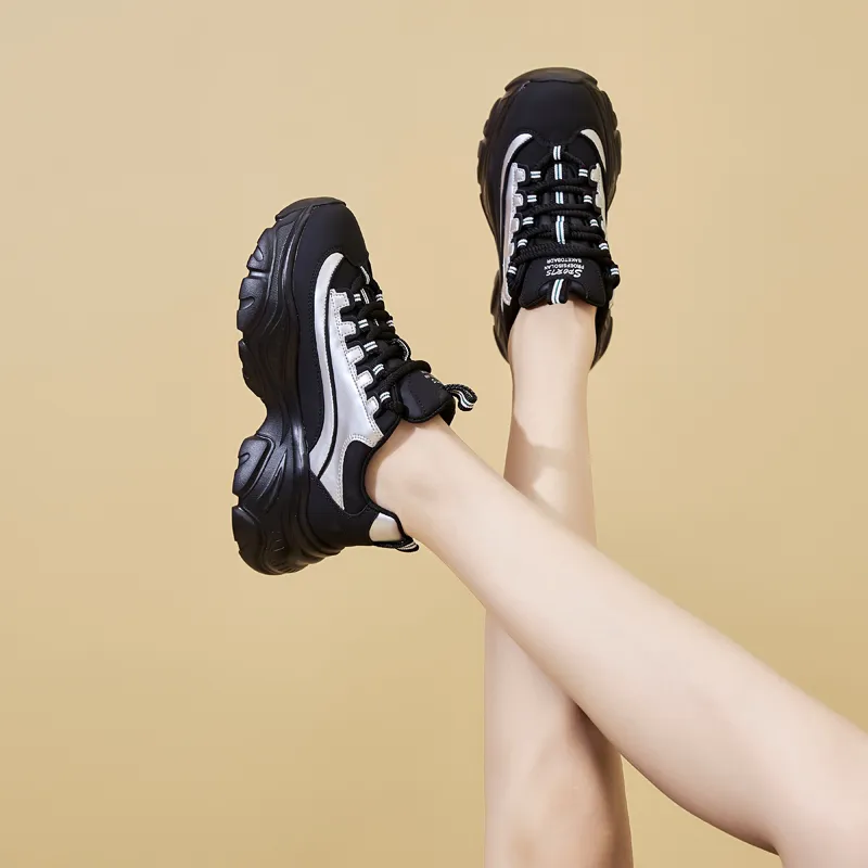 Bull Charm Abrasion Resistant Slip Resistant Low Top Chunky Sneakers Women's-5