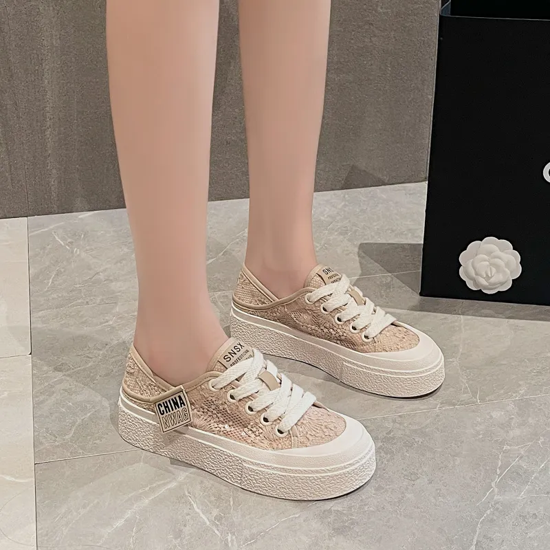 Bull Charm Anti-Slip Wear-Resistant Low-Top Casual Shoes Women's-11