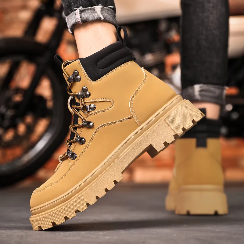 Bull Charm Short Martin Boot Men's-10