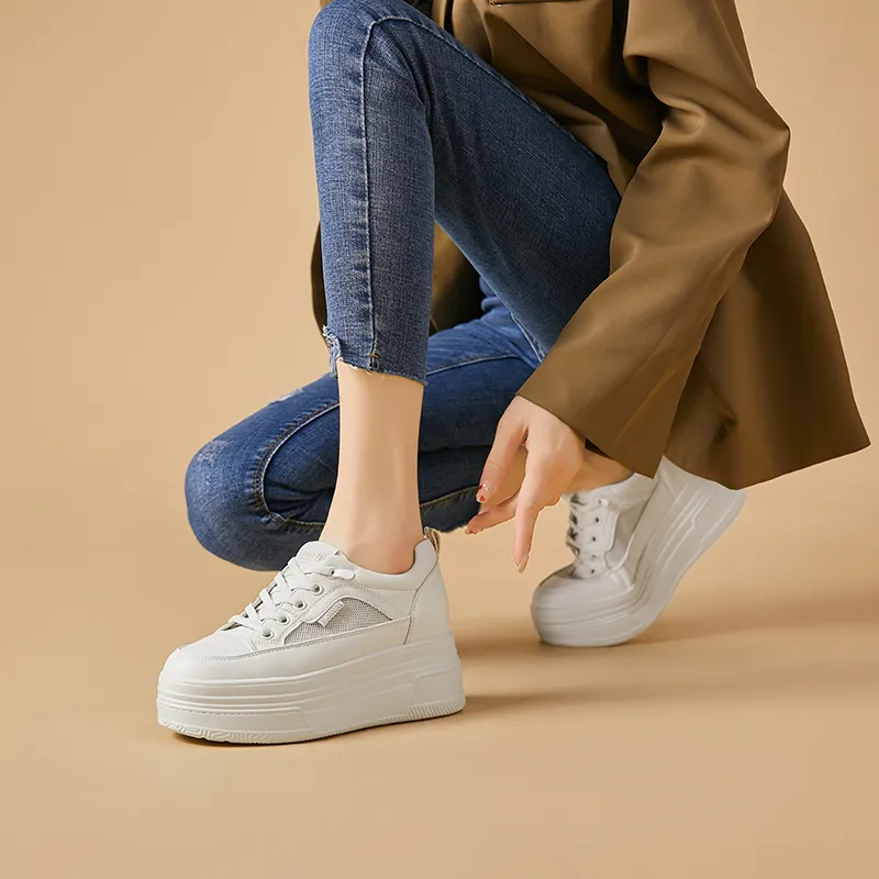 Bull Charm Breathable Low-Top Skateboard Shoes Women's-8