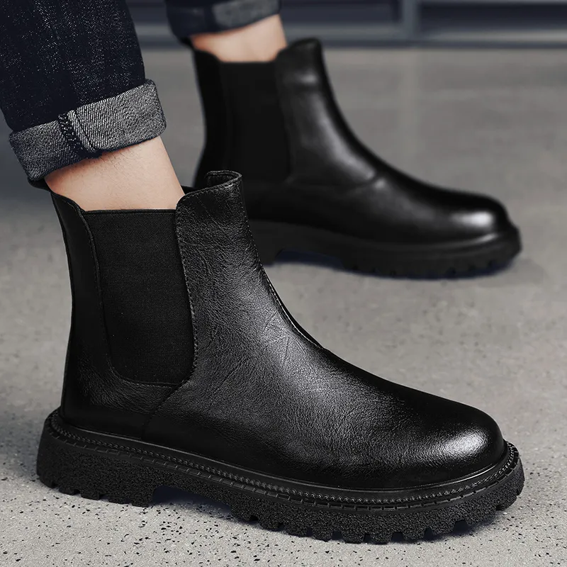Bull Charm Short Chelsea Boots Men's Black-3